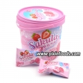 sakula strawberry flavor chocolate coated ball 